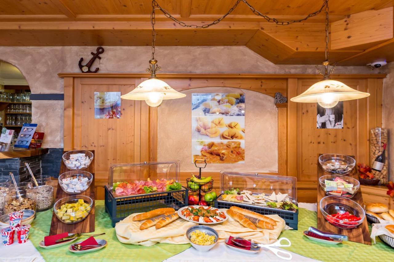 Zum Kleinen Italiener - Ristorante Pizzeria Pension Geinberg Extérieur photo