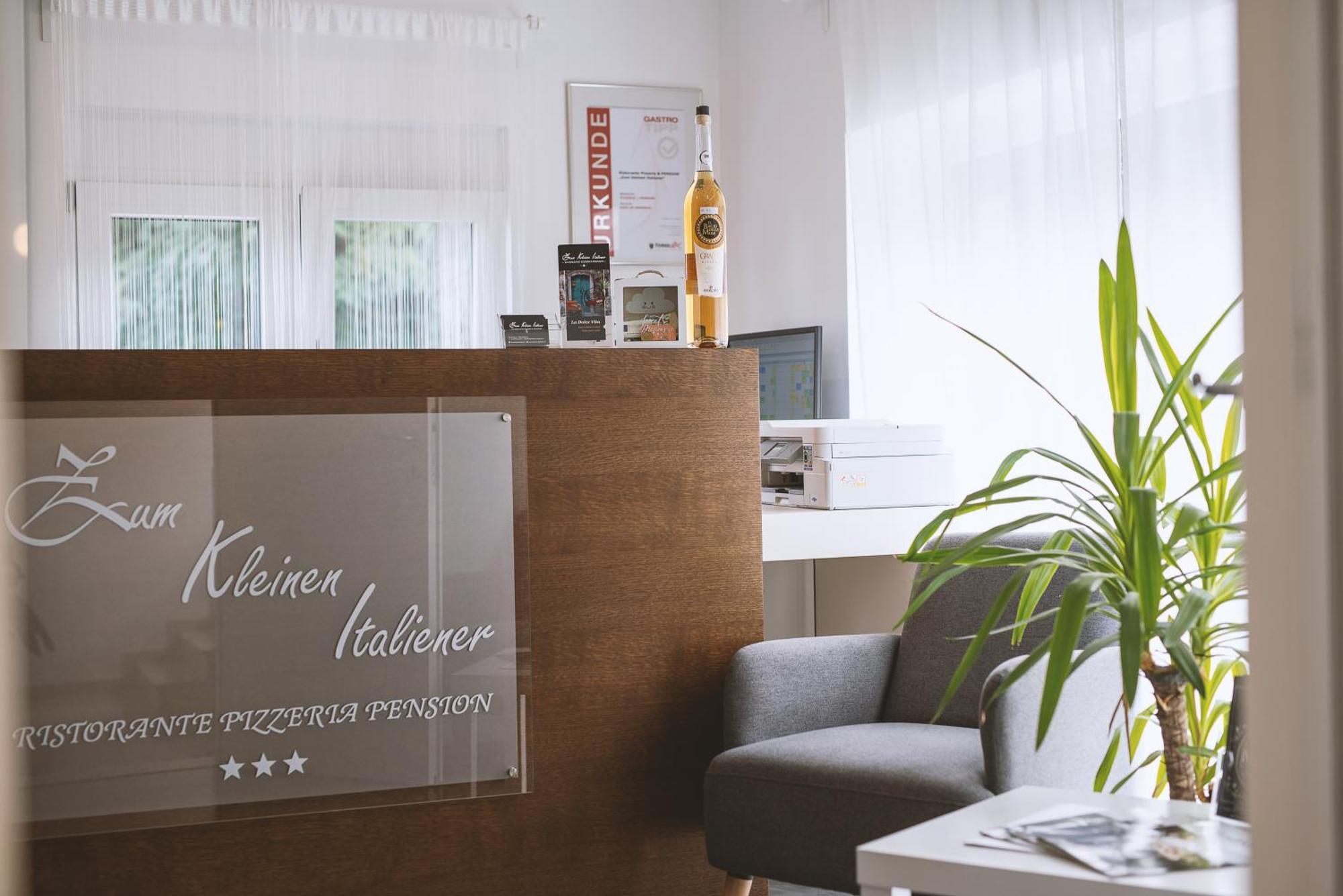 Zum Kleinen Italiener - Ristorante Pizzeria Pension Geinberg Extérieur photo