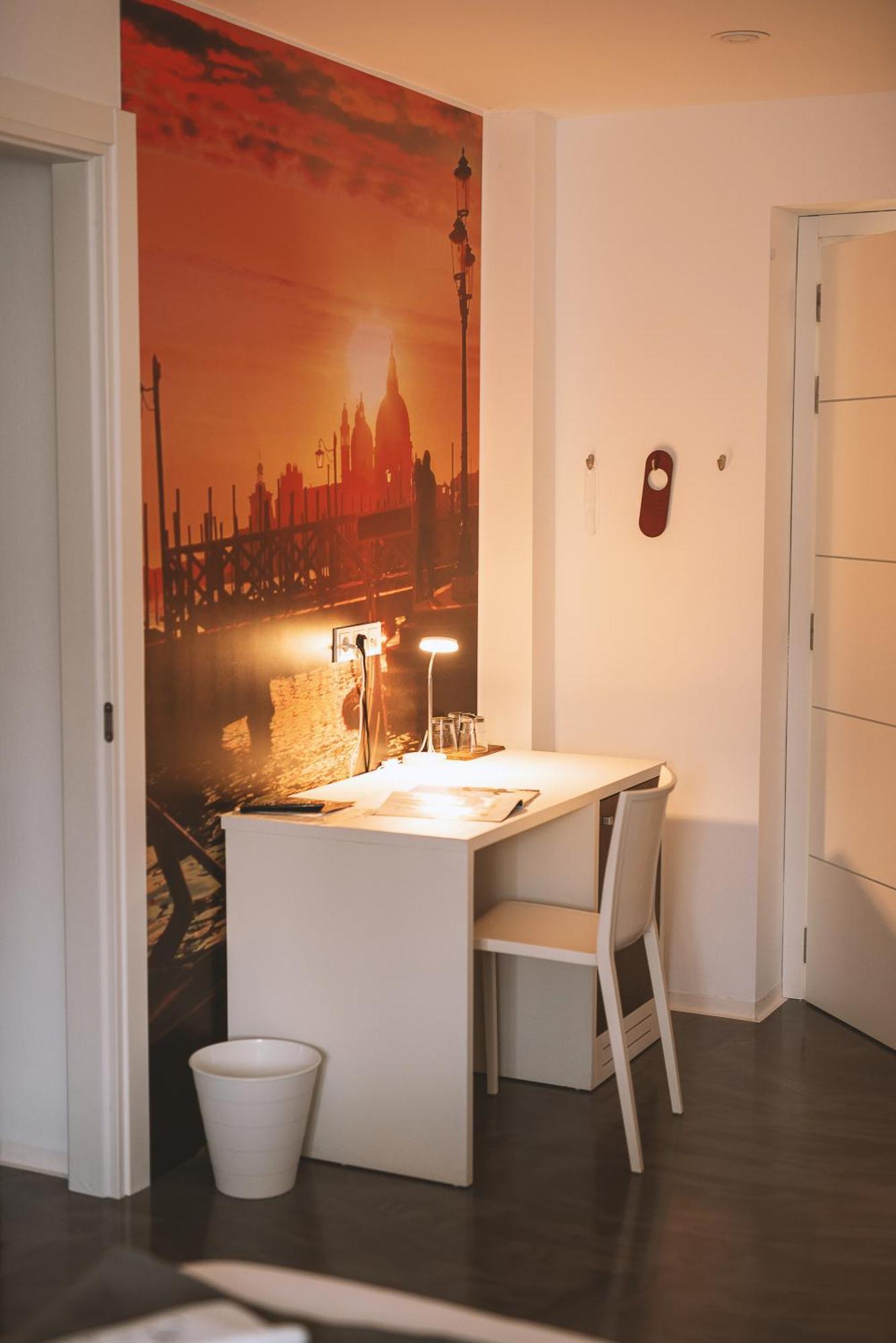 Zum Kleinen Italiener - Ristorante Pizzeria Pension Geinberg Extérieur photo